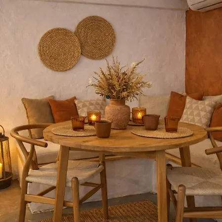 Katoi Traditional House * Exo Khora