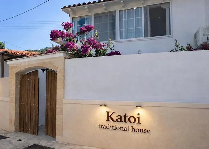 Сasa de vacaciones Katoi Traditional House Exo Khora